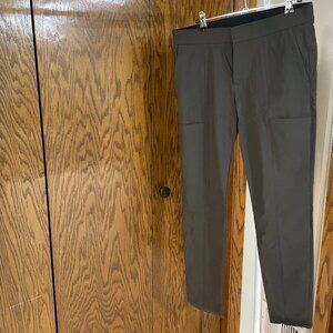 Athleta Size 4 Wander Stash Skinny Pant Olive Green